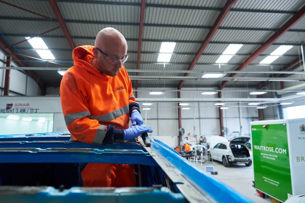 LCV & Van Repair 14 Van & LCV Specialist Repairs